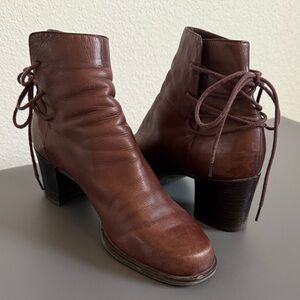 Enzo Angiolini Brown Leather Lace-Up Ankle Boots